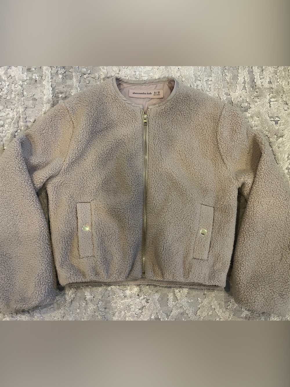 abercrombie kids girls light brown sherpa jacket 9/10